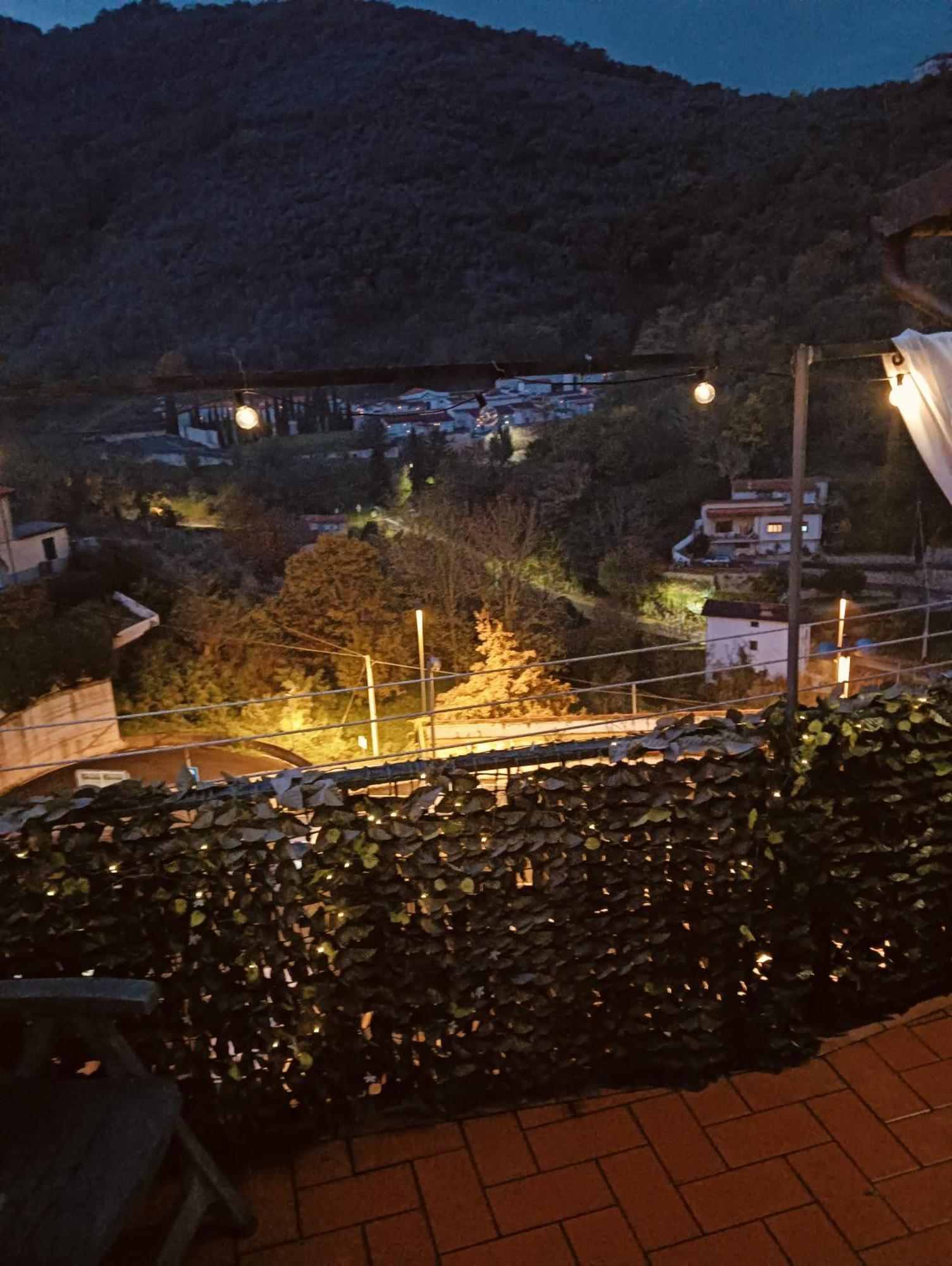 Ferienwohnung La Terrazza Di Ameglia Alta Exterior foto